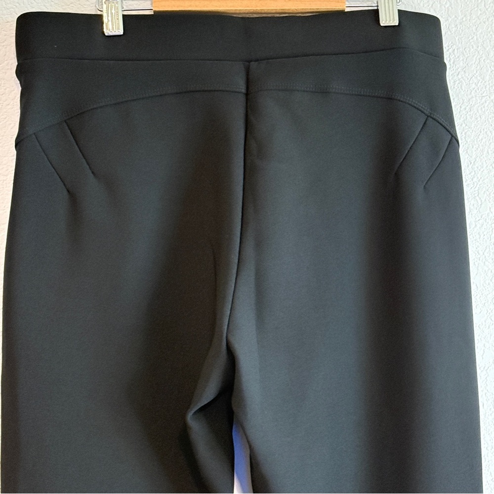 🆕  Women’s Black Stretch Leggings Size L Ultra-Soft High Waist Comfort NWOT - Picture 2 of 15